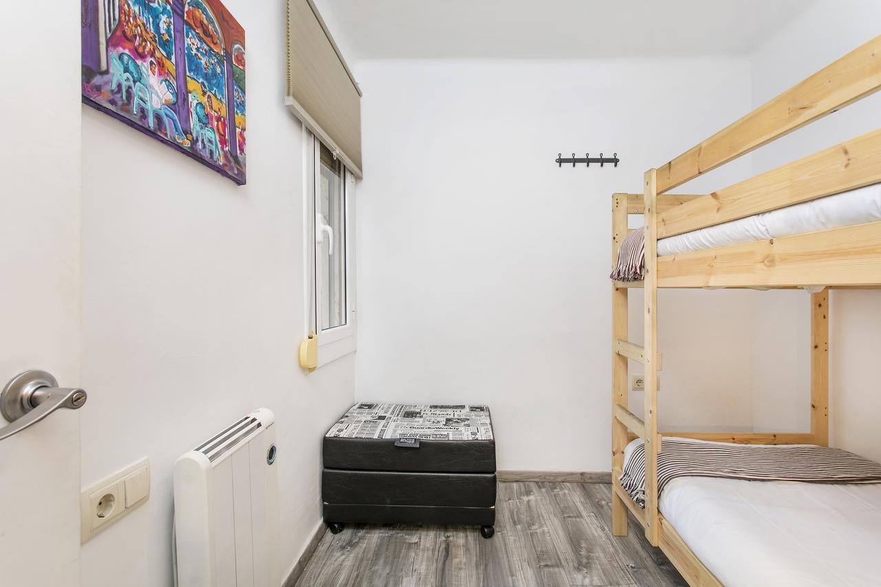 Apartamento Baba L'Hospitalet de Llobregat Exterior photo